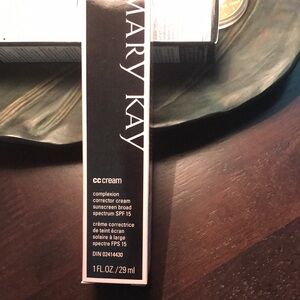 Mary Kay CC Cream - Deep🤎